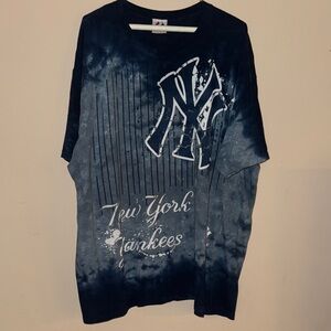 Majestic 2XL Y2K New York Yankees Tie-Dye T-Shirt